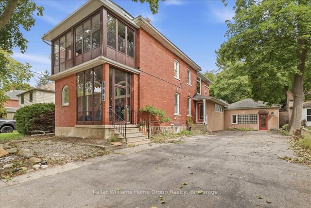 Detached at 401 Laurel Street, Cambridge, ON N3H 3Y7