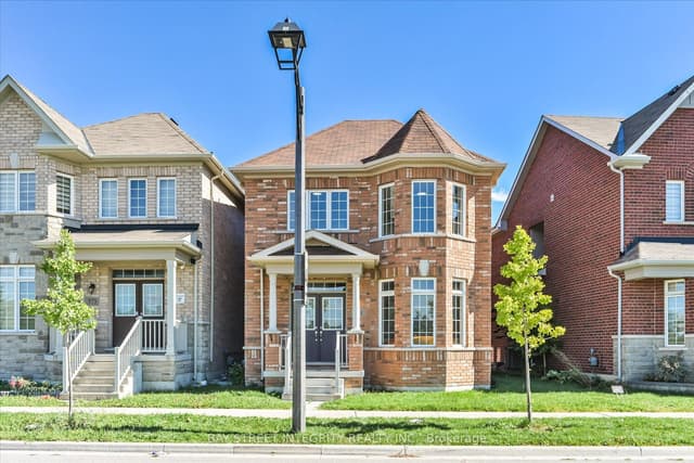 Detached at 371 William Forster Road, Markham, ON L6B 0R7