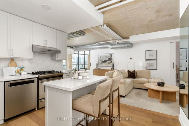 Condo Apartment at 533 Richmond Street W 805, Toronto, ON M5V 3Y1, Toronto C01