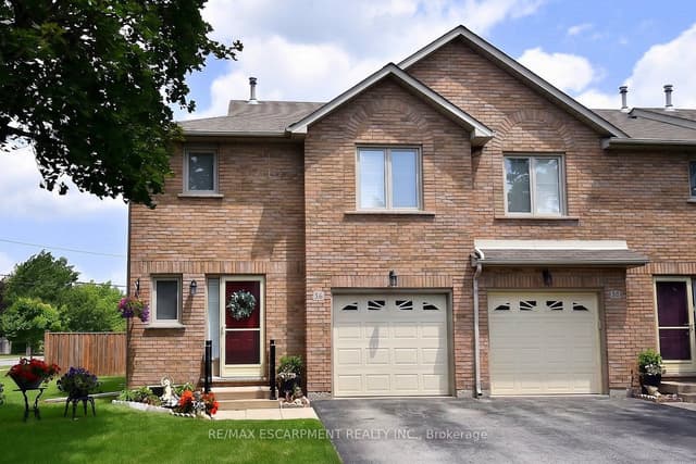 Condo Townhouse at 2774 King Street E 36, Hamilton, ON L8G 1J4