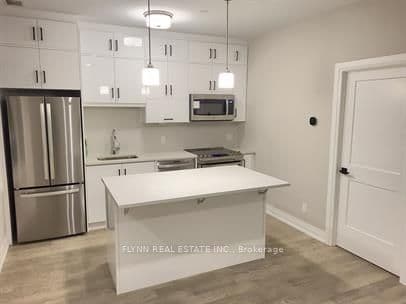 3265 Carding Mill Trail