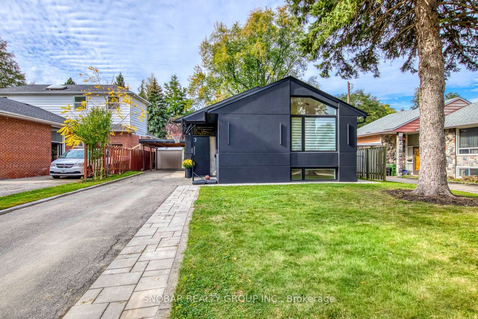 23 Mitre Pl