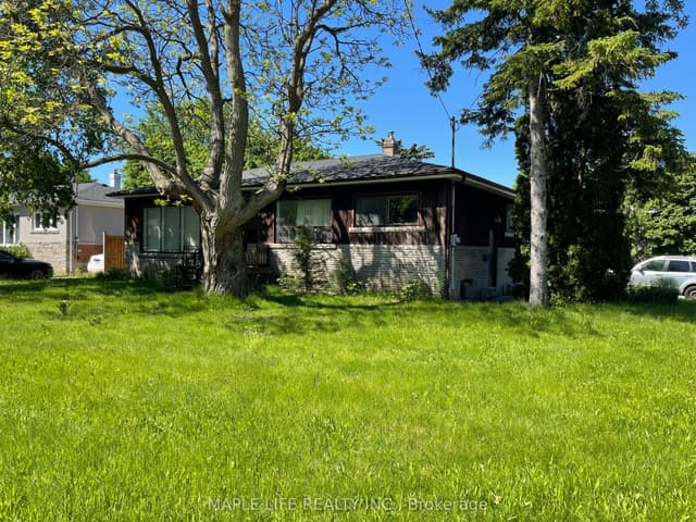 Detached at 147 Earlton Road, Toronto, ON M1T 2R8, Toronto E05