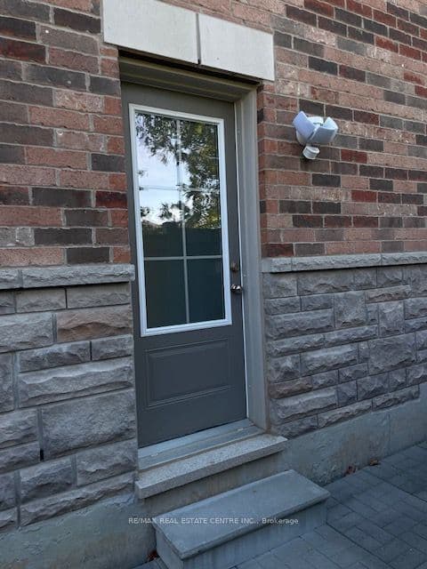 Detached at 11 Jewelville Street BASEMENT, Brampton, ON L6X 2Y7