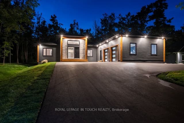 Detached at 57 Alpine Drive, Oro-Medonte, ON L0K 1N0