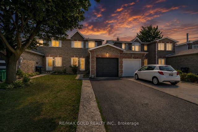 Semi-Detached at 10 Elmstead Court, Brampton, ON L6Y 4B9