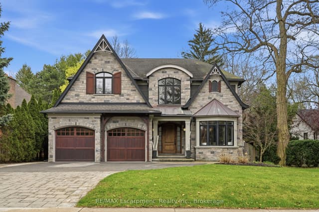 Detached at 4180 Lakeshore Road, Burlington, ON L7L 1A4