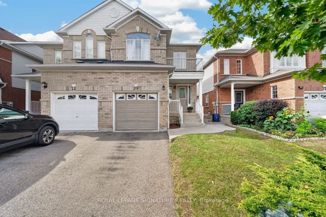 Semi-Detached at 19 Mossgrove Crescent, Brampton, ON L7A 3E6