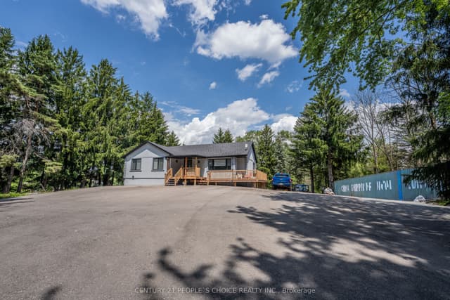 Detached at 15553 The Gore Road, Caledon, ON L7E 0X3