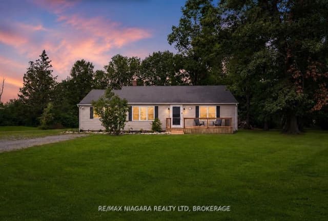 Detached at 1970 Garrison Road, Fort Erie, ON L2A 5M4