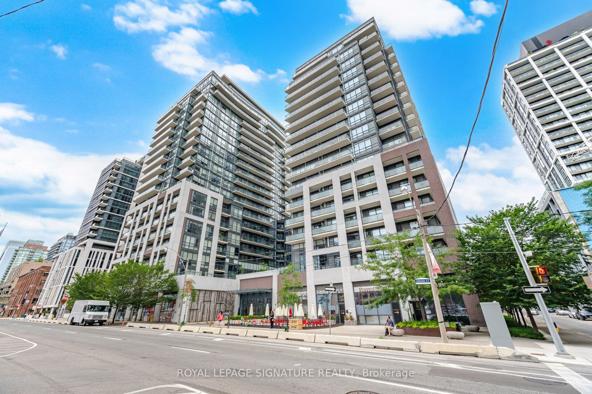 Suite 1801 · Floor 18, Unit 1801 · 460 Adelaide St E