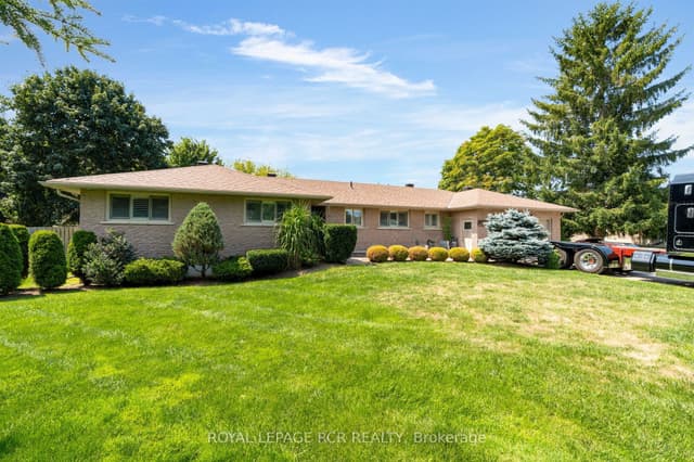 Detached at 20 Douglas Drive, New Tecumseth, ON L9R 1J9
