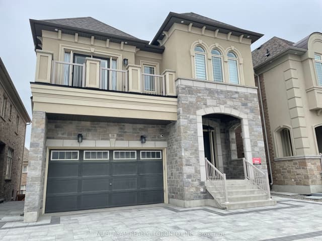 Detached at 10 Drizzel Crescent Lower, Richmond Hill, ON L4E 1G7