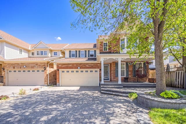 Detached at 3 White Road, Brampton, ON L7A 1Y5