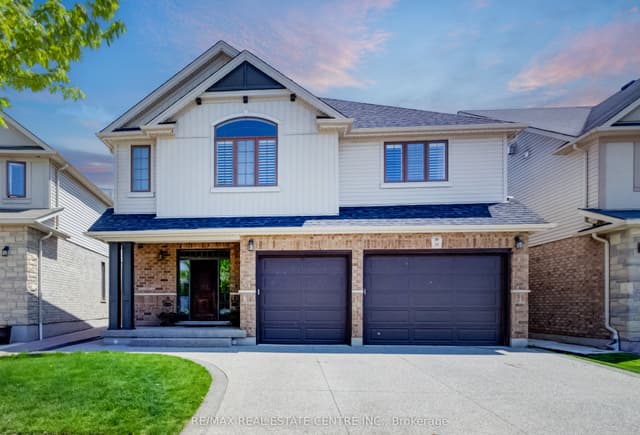 Detached at 10 Deer Creek Street, Kitchener, ON N2A 0E7
