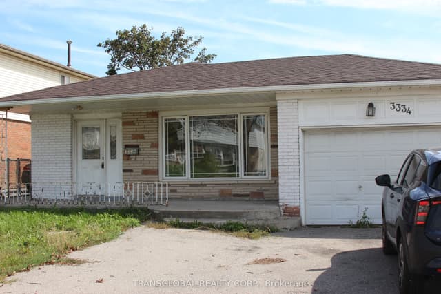 Detached at 3334 Morning Star Drive, Mississauga, ON L4T 1X7