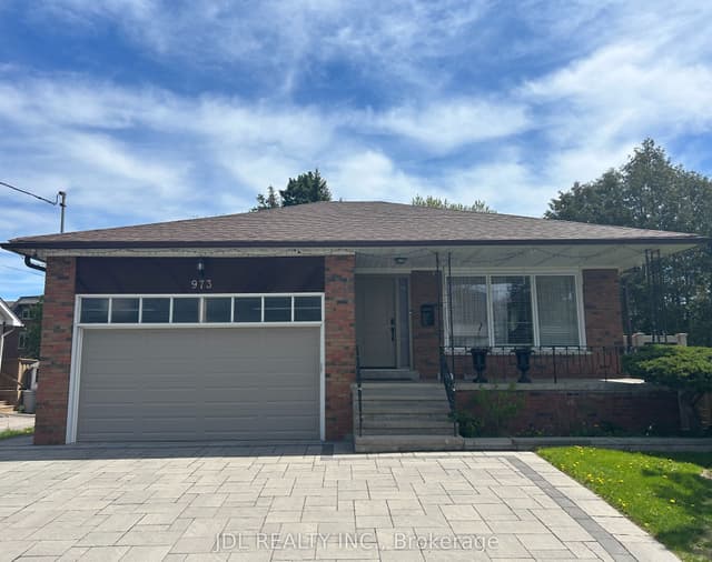 Detached at 973 Willowdale Ave Avenue Master Bedroom AA bsmt, Toronto, ON M2M 3C6, Toronto C14