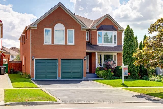 Detached at 671 Peter Robertson Boulevard, Brampton, ON L6R 1L8