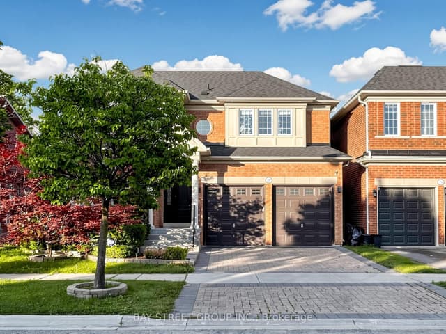 Detached at 27 Wagon Wheel Crescent, Richmond Hill, ON L4E 5E8