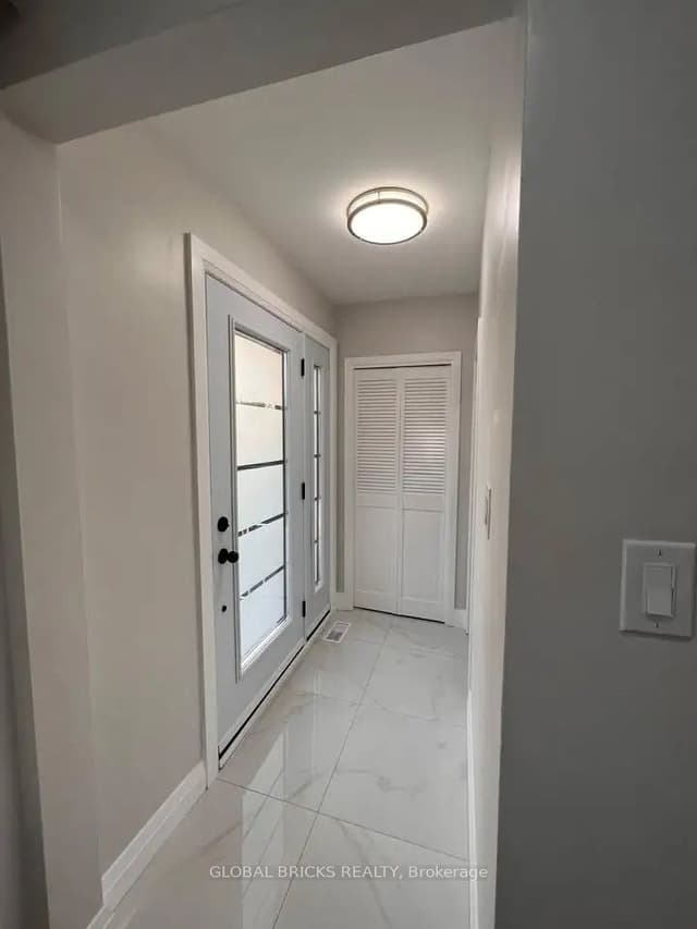 Semi-Detached at 49 Argyle Crescent Upper, Brampton, ON L6T 1M9