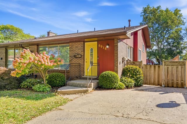 Semi-Detached at 6916 DOLPHIN Street, Niagara Falls, ON L2E 6Y2