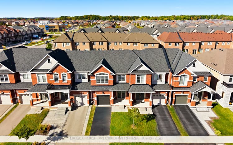7 Heming Trail