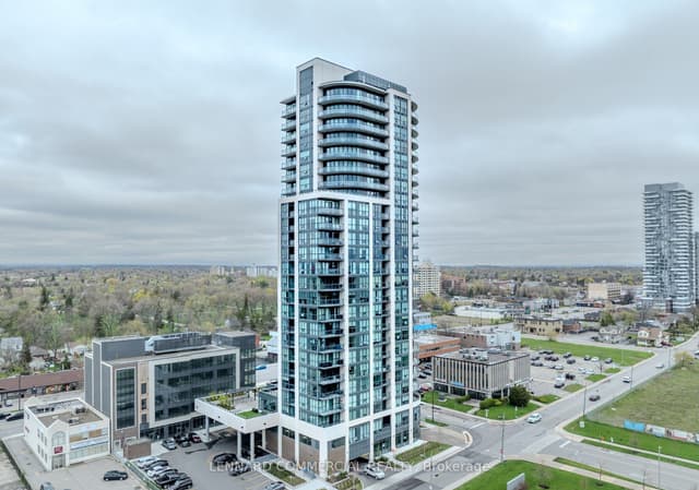 Office at 15 Lynch Street, Brampton, ON L6W 0C7