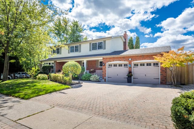 Detached at 1580 Woodeden Drive, Mississauga, ON L5H 3S5