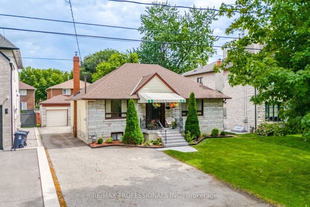 Detached at 53 Wilmar Road, Toronto, ON M9B 3R8, Toronto W08