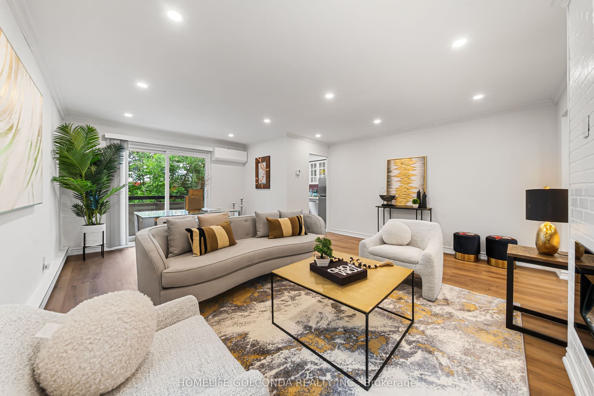 Suite 205 · Floor 2, Unit 205 · 21 Elizabeth St