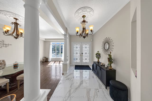 Detached at 70 Retreat Boulevard, Vaughan, ON L4H 0C3
