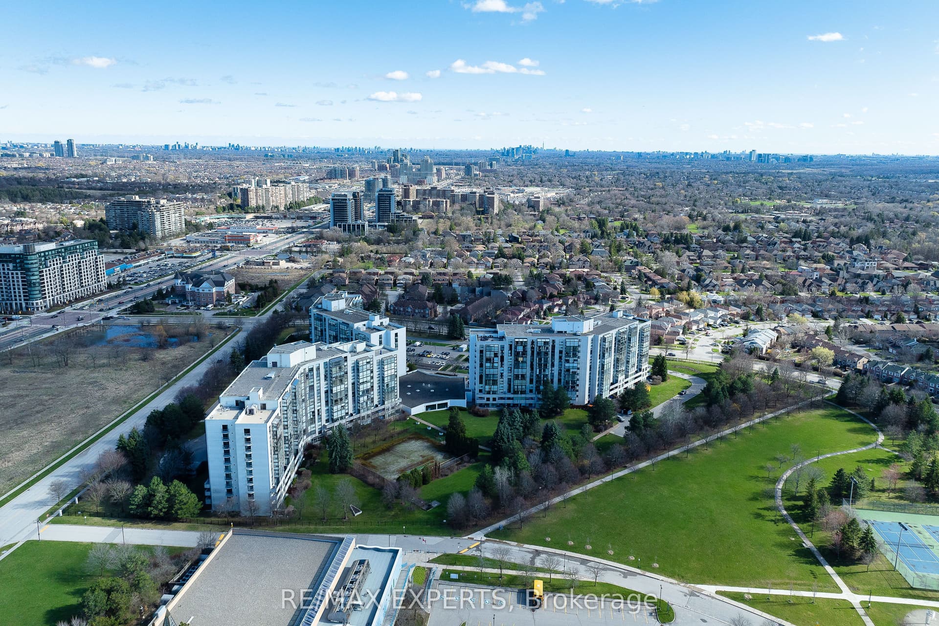 Suite Ph01 · Penthouse, Unit Ph01 · 30 Harding Blvd W