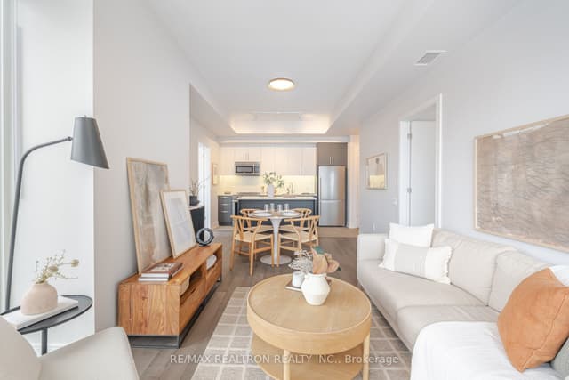 Condo Apartment at 664 Spadina Avenue 606, Toronto, ON M5S 2H7, Toronto C01
