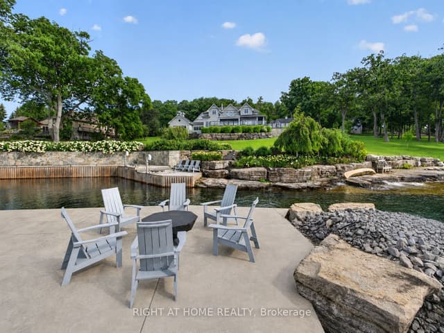 Detached at 24 King Pitt Road, Kingston, ON K7L 4V1