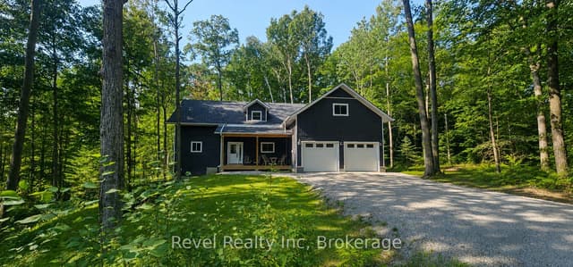 Detached at 157 Desroches Trail, Tiny, ON L9M 0H3