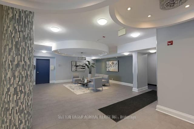 Condo Apartment at 60 Fairfax Crescent 409, Toronto, ON M1L 0E1, Toronto E04