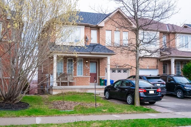 Semi-Detached at 183 Knapton Drive, Newmarket, ON L3X 2B5