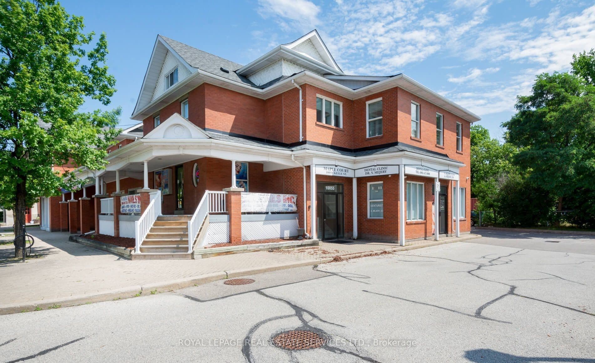 10055 Keele St, 10055 Keele St