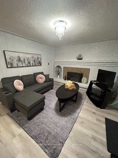 Detached at 77 Garden Avenue, Richmond Hill, ON L4C 6L6