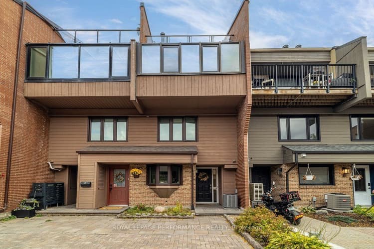 251 Bruyere Street