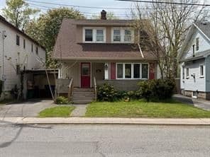 Detached at 5715 Highland Avenue, Niagara Falls, ON L2G 4X2