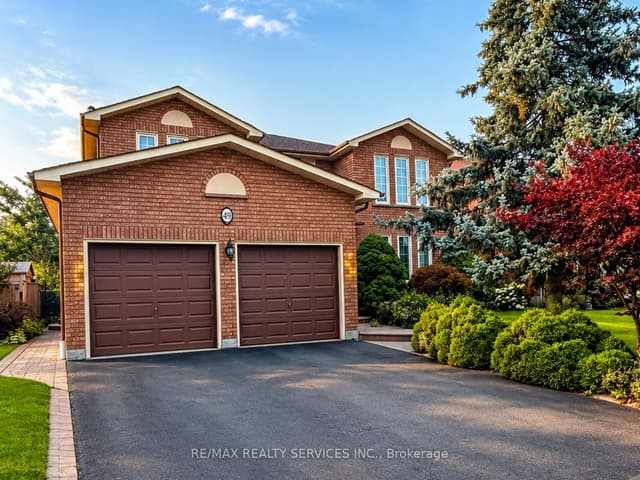 Detached at 49 Turtlecreek Boulevard, Brampton, ON L6W 3X8