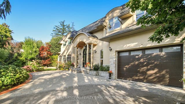 Detached at 1286 Cambridge Drive, Oakville, ON L6J 1S1