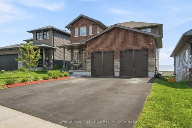 Detached at 92 Northumberland Boulevard, Quinte West, ON K8V 0L1