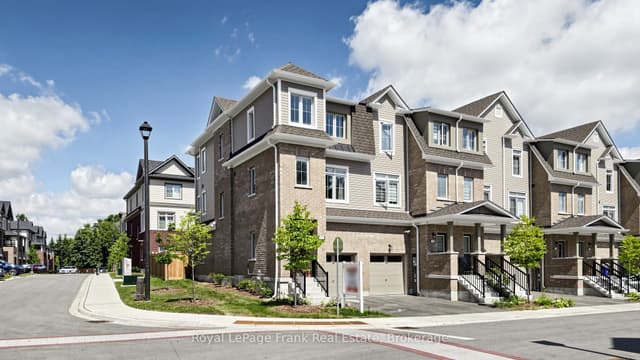 Att/Row/Townhouse at 139 Senay Circle, Clarington, ON L1E 0G9