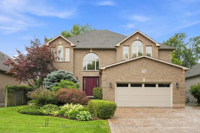 Detached at 73 Richmond Crescent, Hamilton, ON L8E 5T9