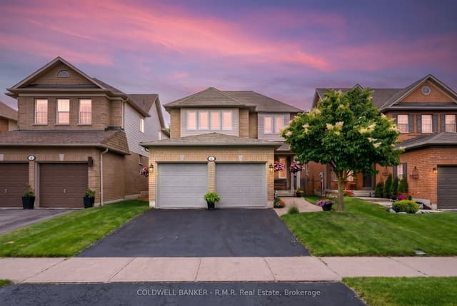 Detached at 6 Merchants Avenue, Whitby, ON L1P 1S1