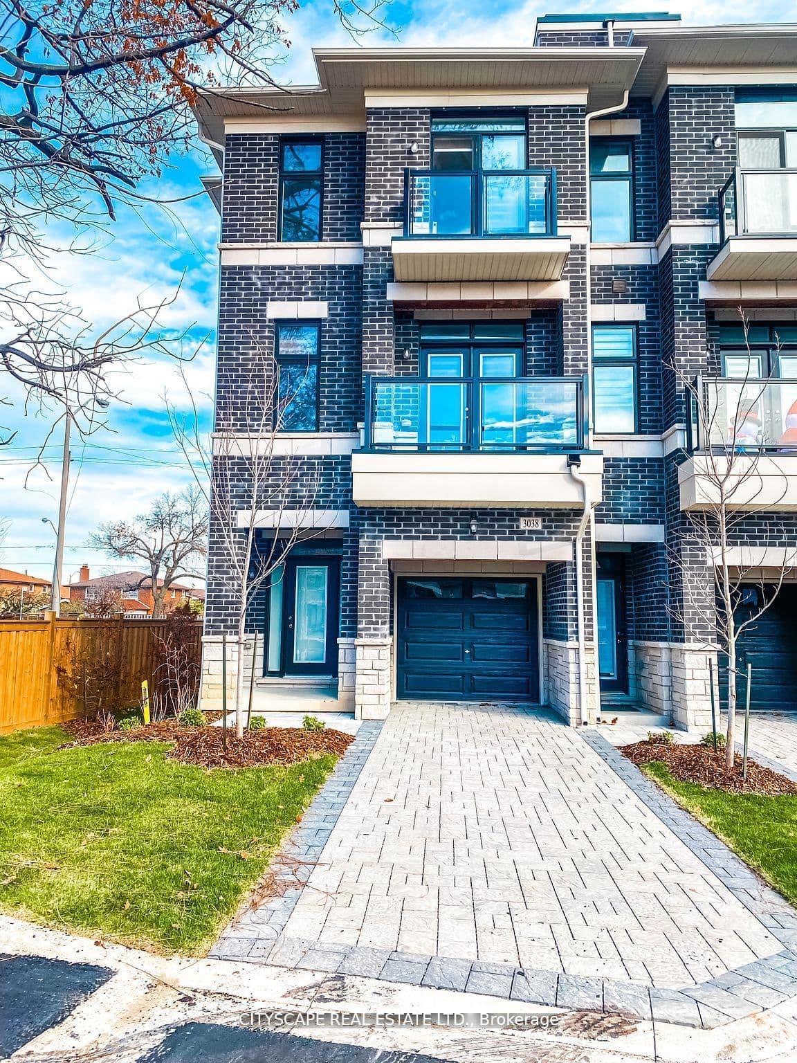 3038 Islington Avenue in M9L