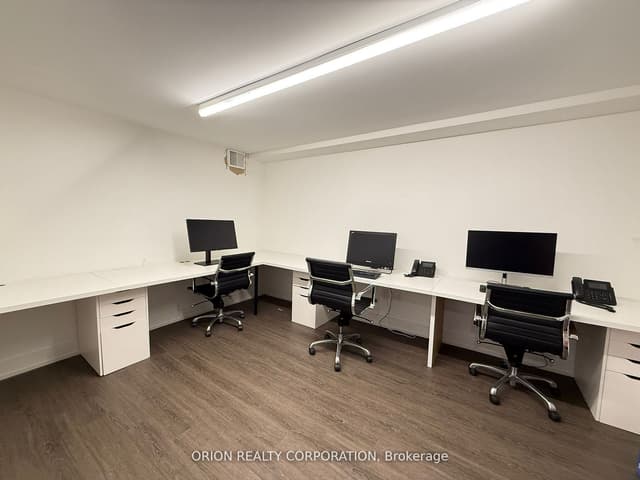 Office at 1149 Lakeshore Road E L2, Mississauga, ON L5E 1E8
