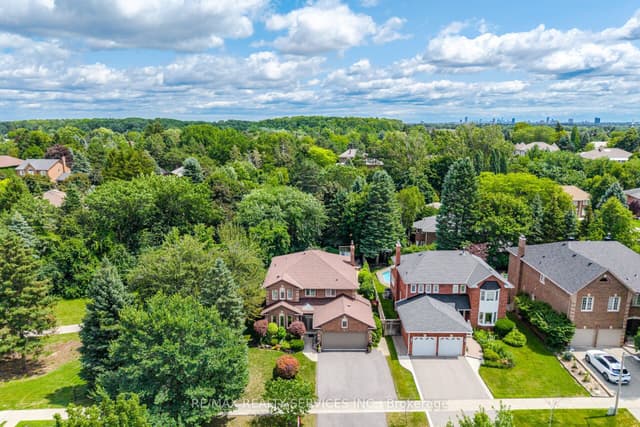 Detached at 29 Christie Drive, Brampton, ON L6Z 3J5